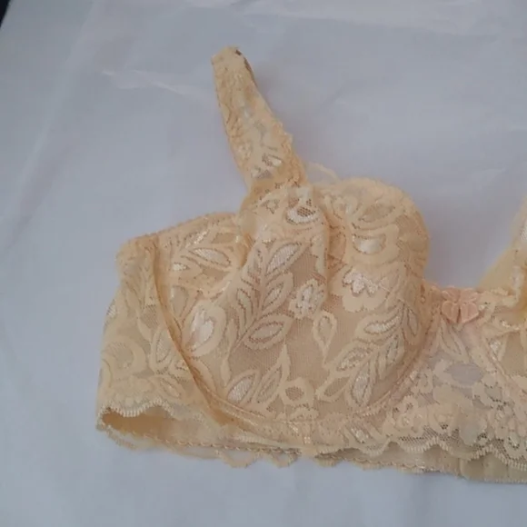 Peach Khaki Lace Push-up Bra, Small - Picture 4 of 14